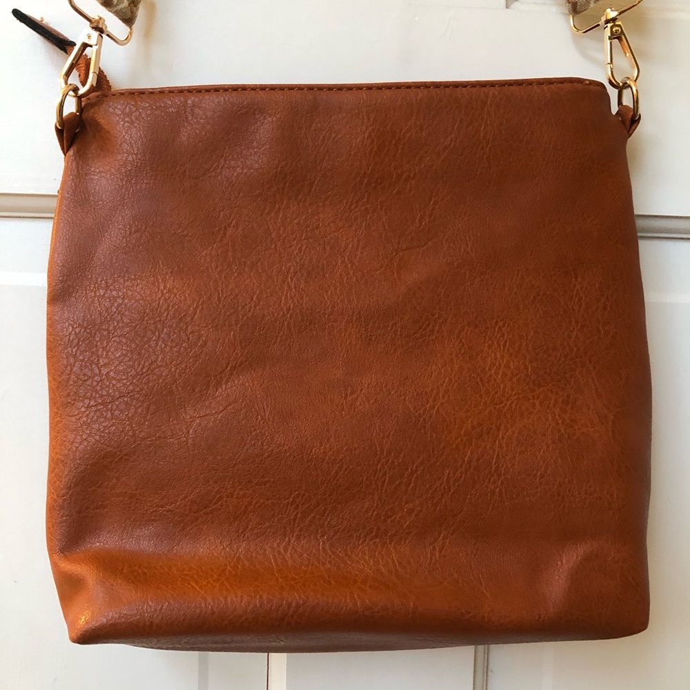 Le Miel Brown Shoulder Bag with Decorative Strap - Picture 13 of 15